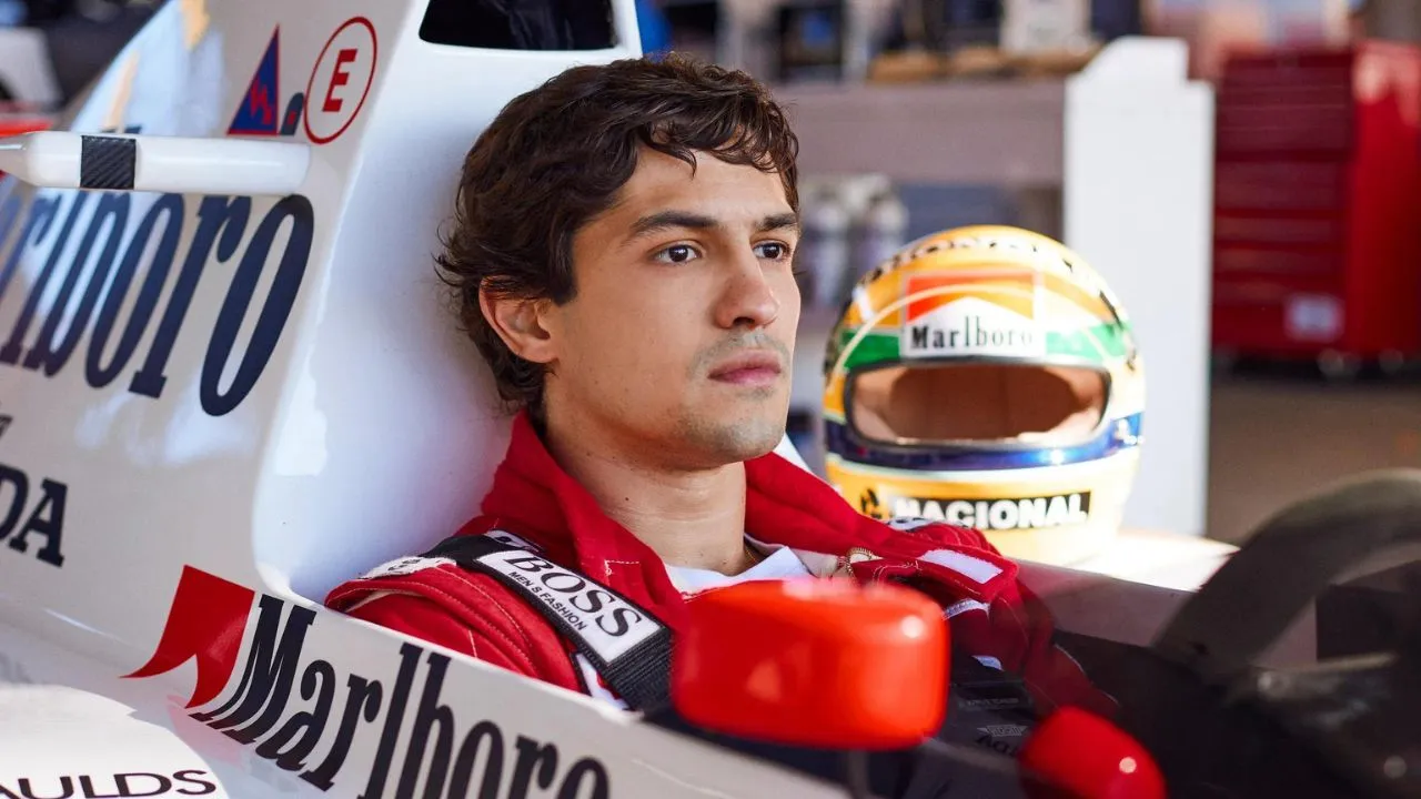 Il primo teaser trailer di Senna: la serie Netflix sul leggendario pilota brasiliano thumbnail